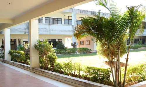 Sardar Patel College of Pharmacy