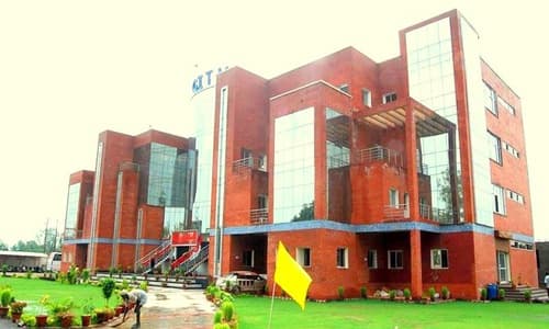 Goel Institute of Pharmacy & Science